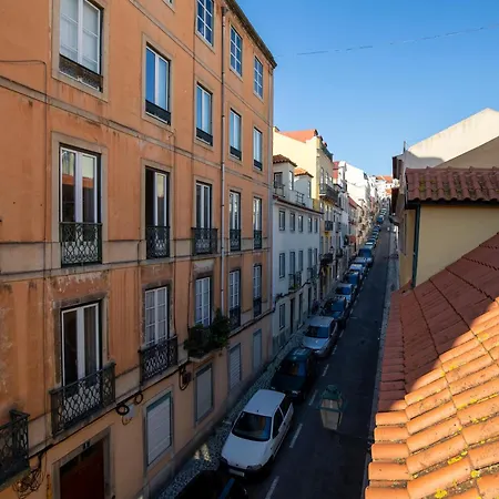 Live Like A Local @ Casa Da Esquina - Wifi & A/c Apartment